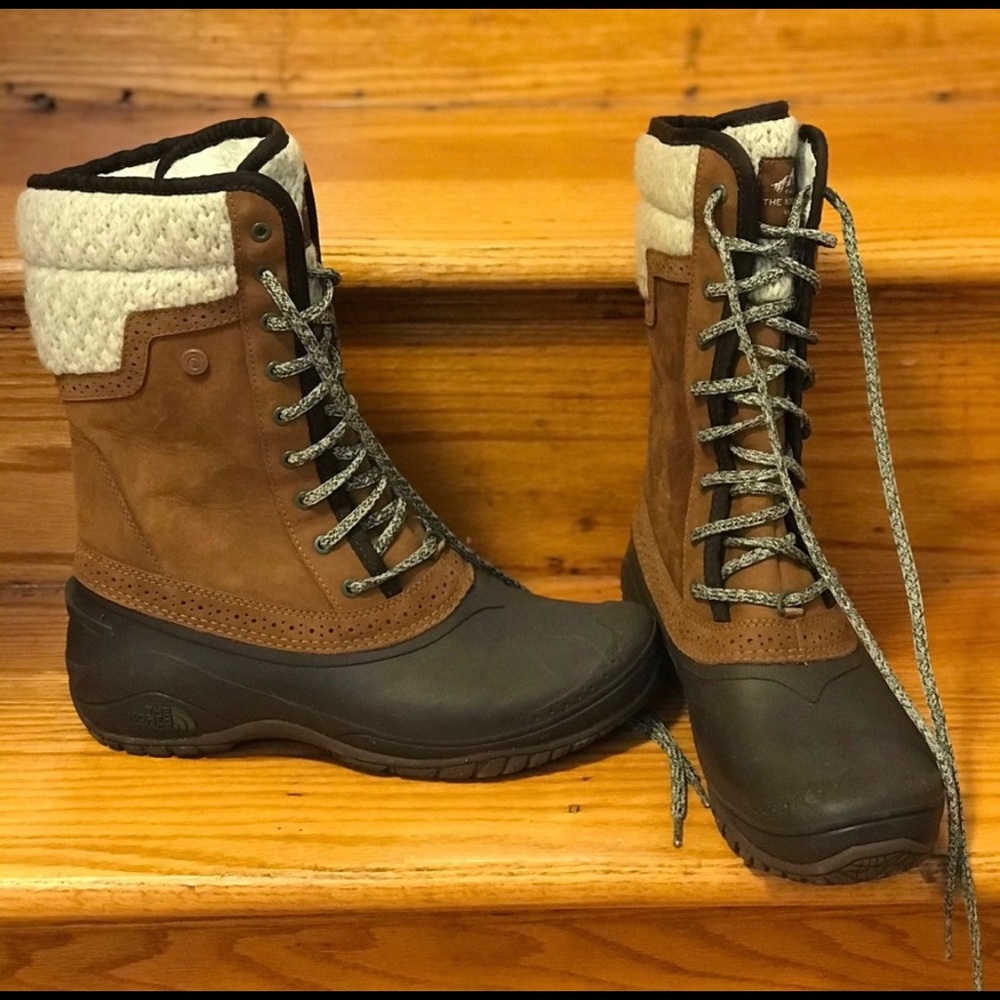 NorthFace mid calf boots